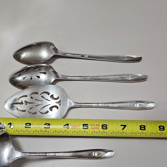 International Silver Tulip Serving Set 4pc floral center design 1950s Vtg minima - Picture 6 of 14